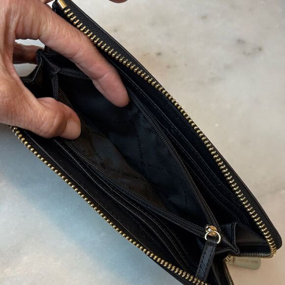 Michael Kors Pebbled Leather Full Sized Zipper Wallet - Picture 13 of 13